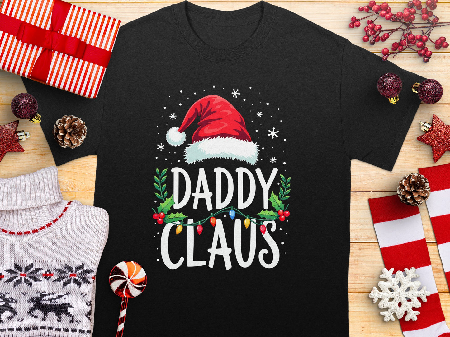 Daddy Claus Santa Hat Christmas Graphic T-Shirt
