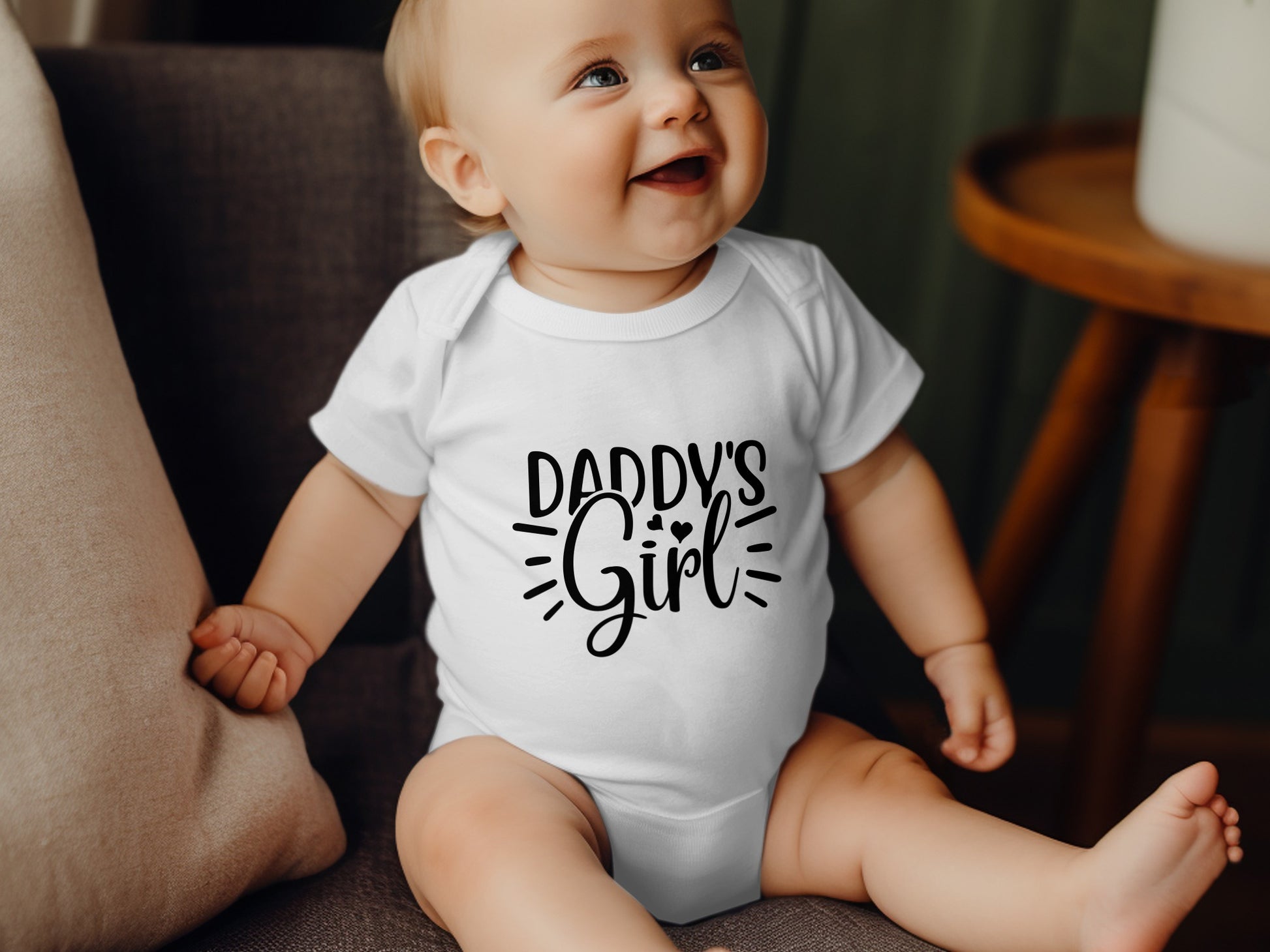 Adorable Daddy's Girl Baby Bodysuit Perfect Gift