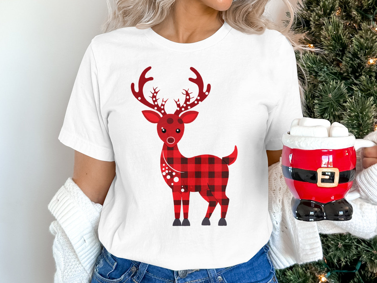 Cute Red Plaid Reindeer Christmas Graphic T-shirt