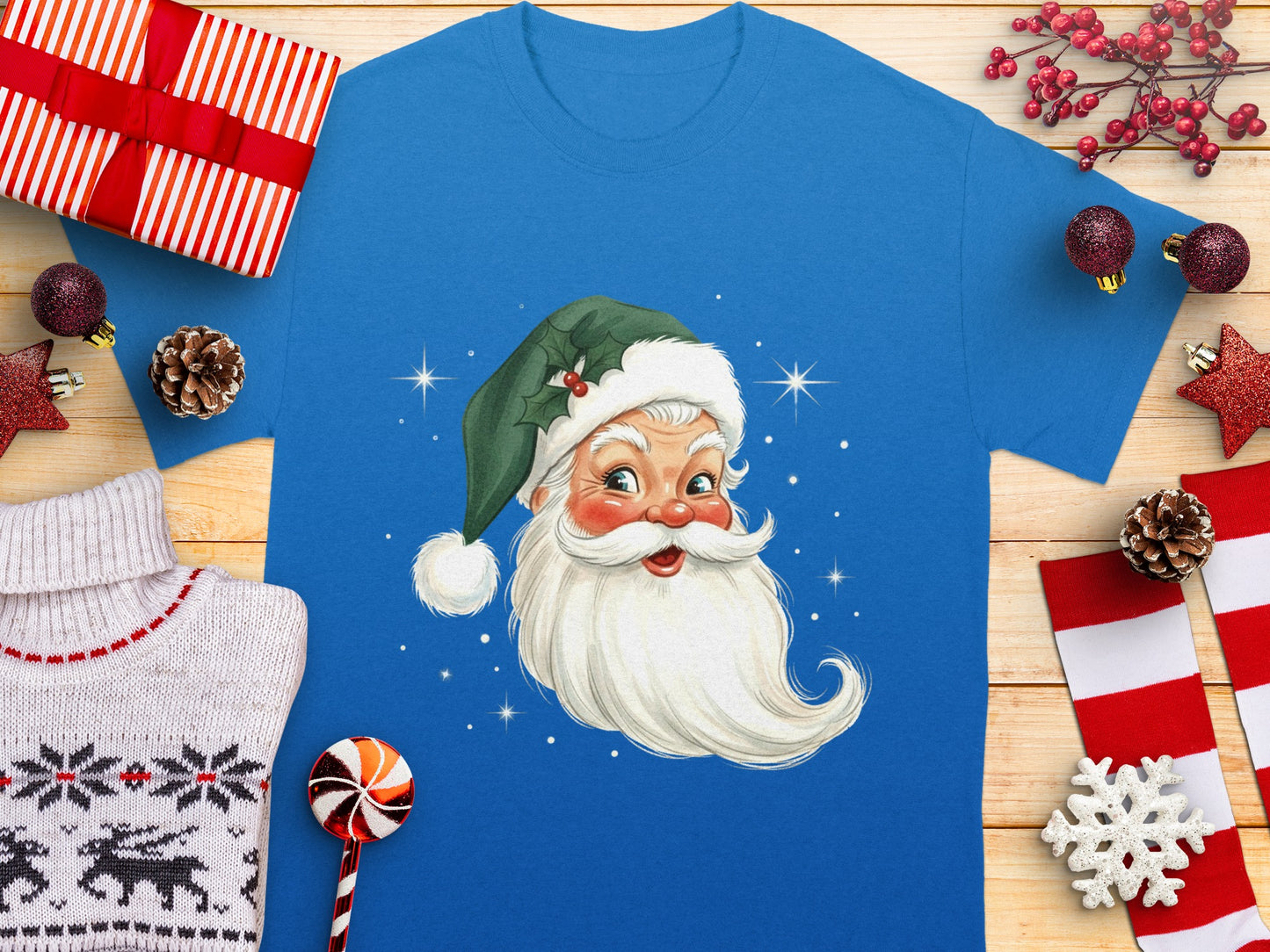 Festive Santa Claus in Green Hat Graphic T-Shirt