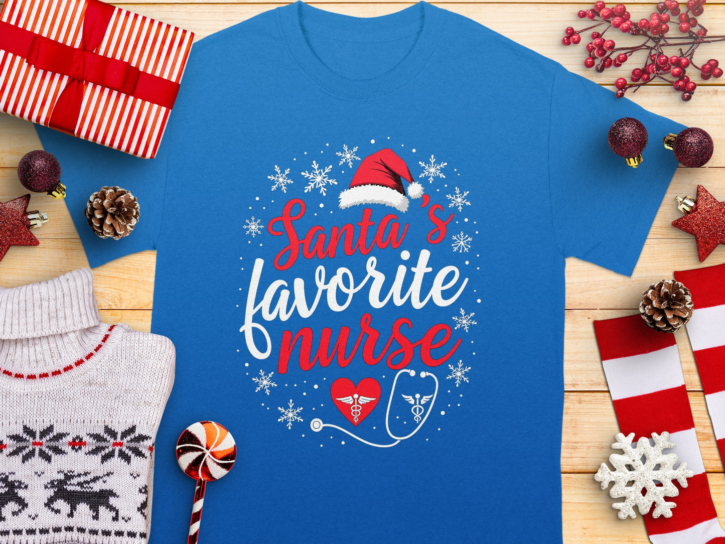 Santa's Favorite Nurse Christmas Holiday Fun T-Shirt